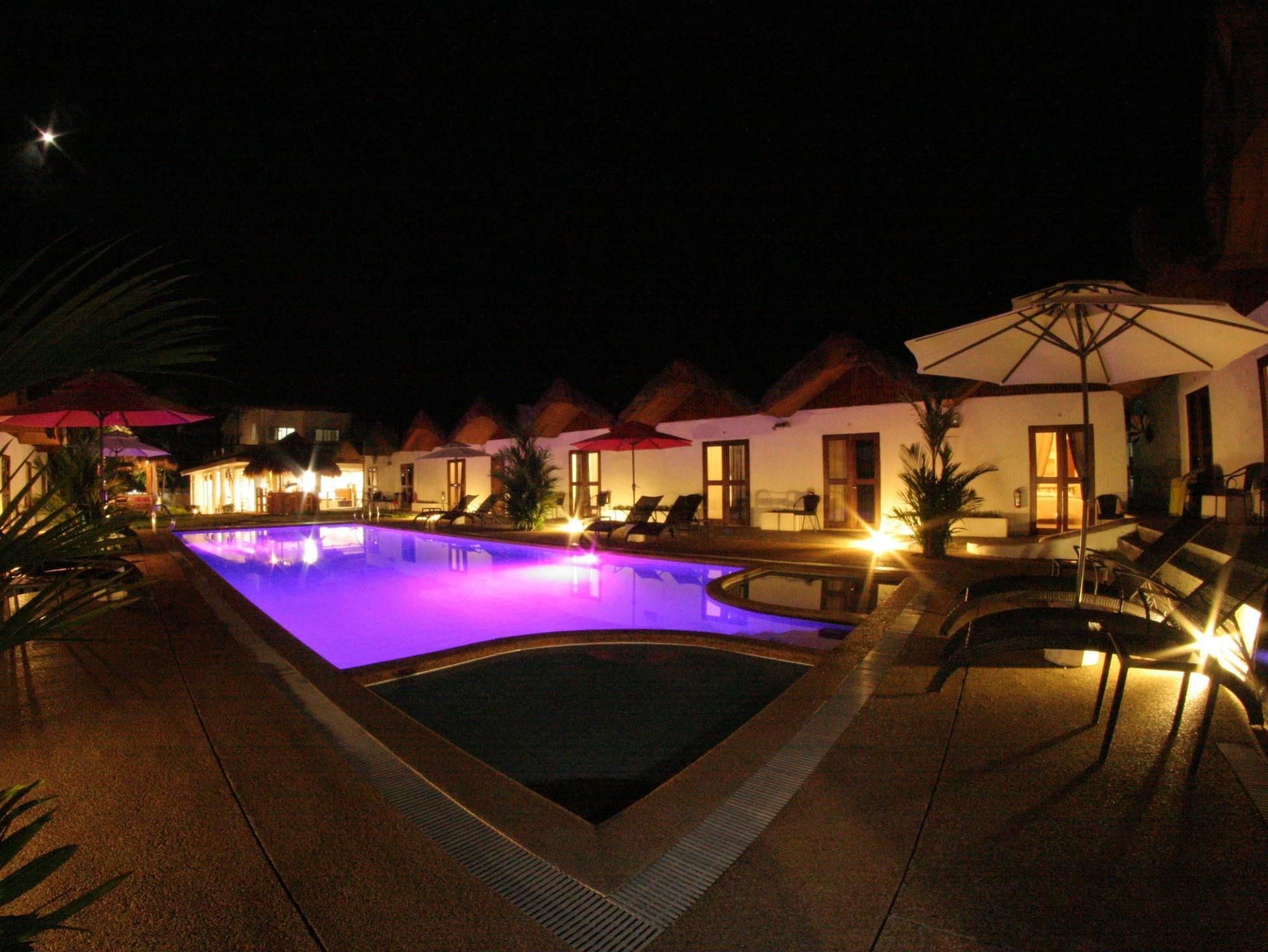 Sunz En Coron Resort Esterno foto